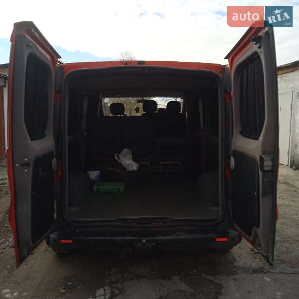 Мінівен Opel Vivaro 2002 в Рівному фото 11 Мінівен Opel Vivaro 2002 в Рівному
