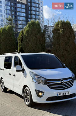 Мінівен Opel Vivaro 2015 в Івано-Франківську