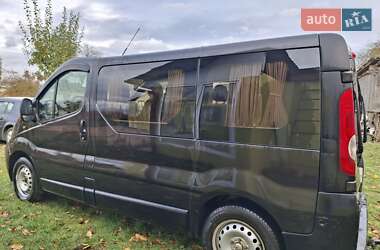 Мінівен Opel Vivaro 2005 в  фото 5 Мінівен Opel Vivaro 2005 в