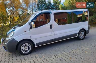 Минивэн Opel Vivaro 2006 в 