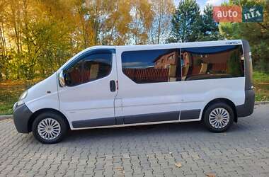 Минивэн Opel Vivaro 2006 в 