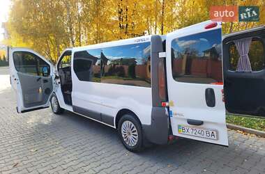 Минивэн Opel Vivaro 2006 в 