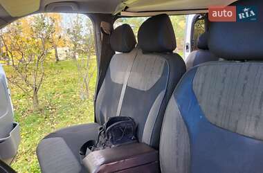 Минивэн Opel Vivaro 2006 в 