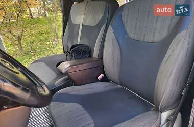 Минивэн Opel Vivaro 2006 в 