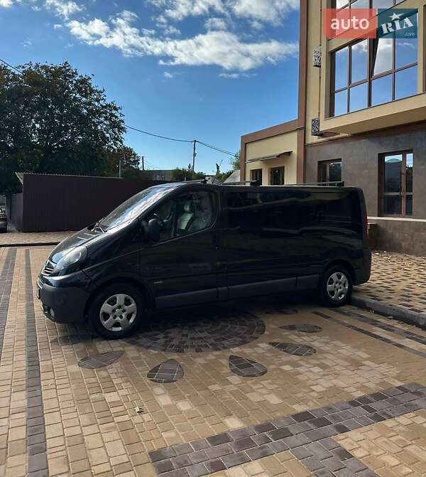 Минивэн Opel Vivaro 2014 в Измаиле фото 5 Минивэн Opel Vivaro 2014 в Измаиле