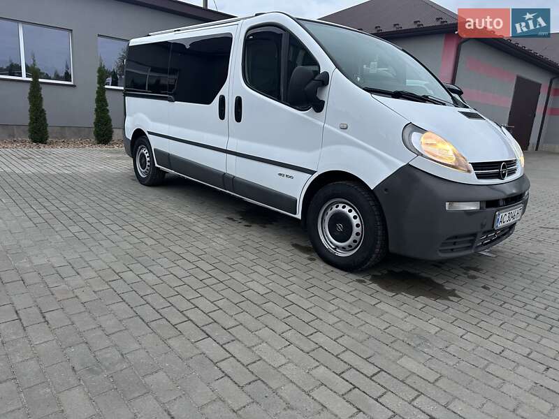 Минивэн Opel Vivaro 2005 в Луцке фото 6 Минивэн Opel Vivaro 2005 в Луцке