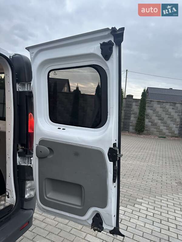 Минивэн Opel Vivaro 2005 в Луцке фото 30 Минивэн Opel Vivaro 2005 в Луцке