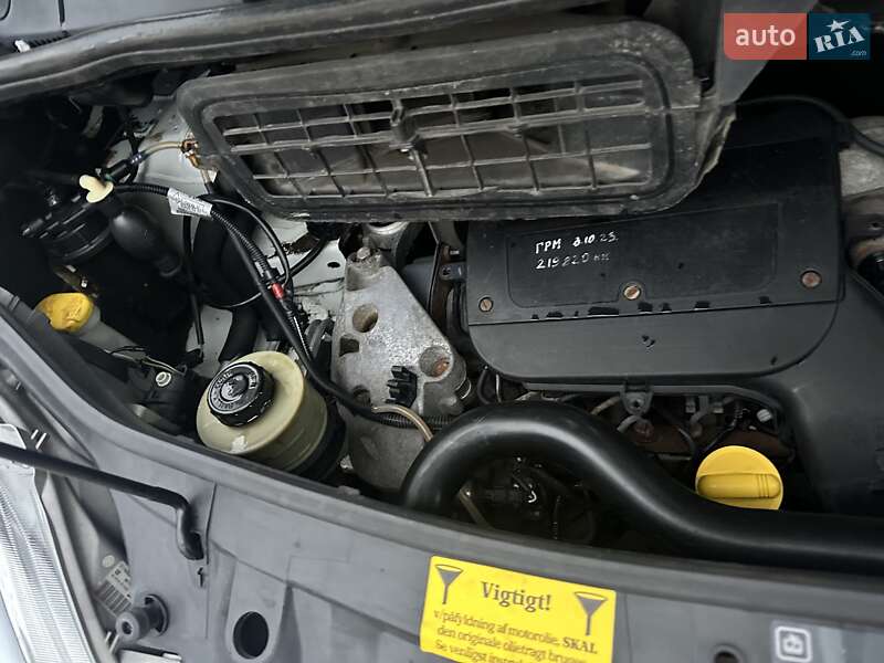 Минивэн Opel Vivaro 2005 в Луцке фото 36 Минивэн Opel Vivaro 2005 в Луцке