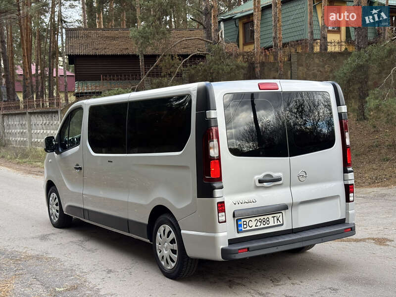 Минивэн Opel Vivaro 2016 в Киеве фото 12 Минивэн Opel Vivaro 2016 в Киеве
