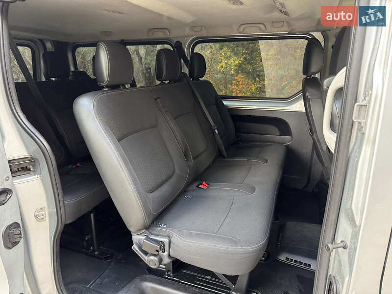 Минивэн Opel Vivaro 2016 в Киеве фото 19 Минивэн Opel Vivaro 2016 в Киеве