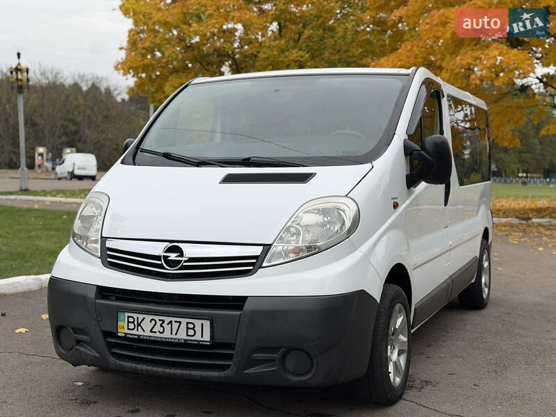 Минивэн Opel Vivaro 2006 в Ровно фото 15 Минивэн Opel Vivaro 2006 в Ровно