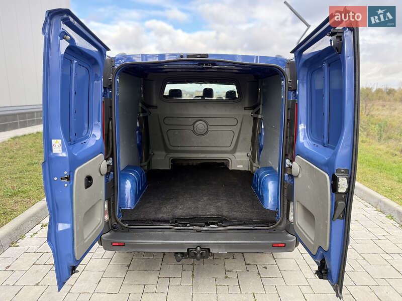 Минивэн Opel Vivaro 2009 в Ровно фото 31 Минивэн Opel Vivaro 2009 в Ровно
