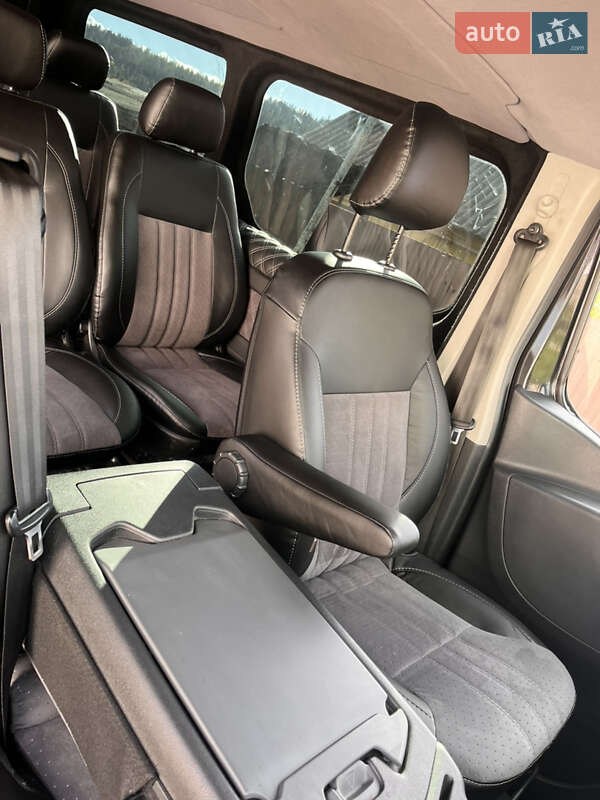 Минивэн Opel Vivaro 2015 в Надворной фото 9 Минивэн Opel Vivaro 2015 в Надворной