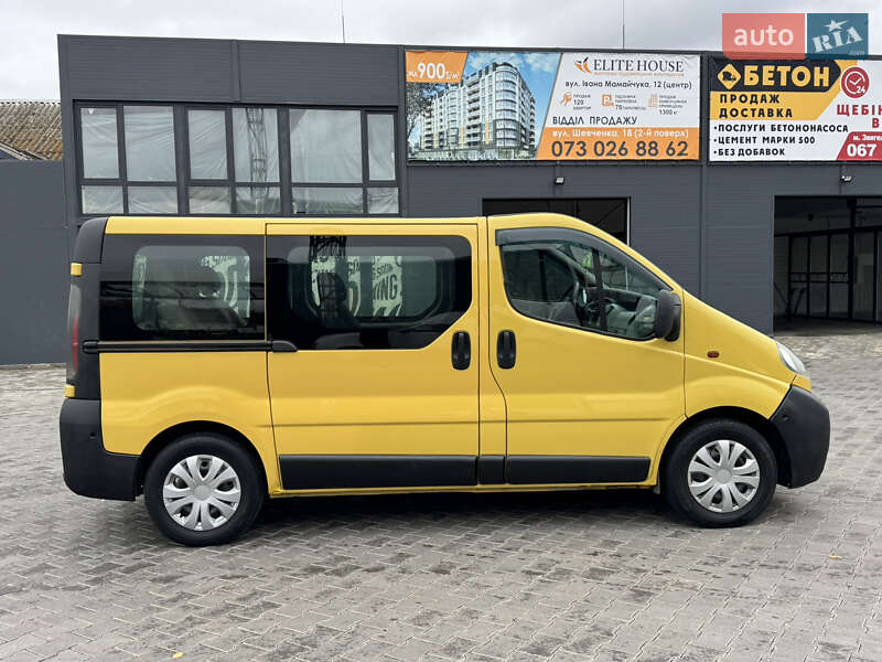 Минивэн Opel Vivaro 2004 в Звягеле фото 6 Минивэн Opel Vivaro 2004 в Звягеле