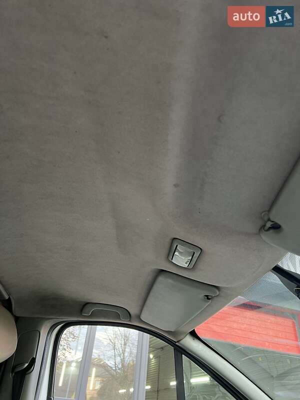 Минивэн Opel Vivaro 2007 в Черновцах