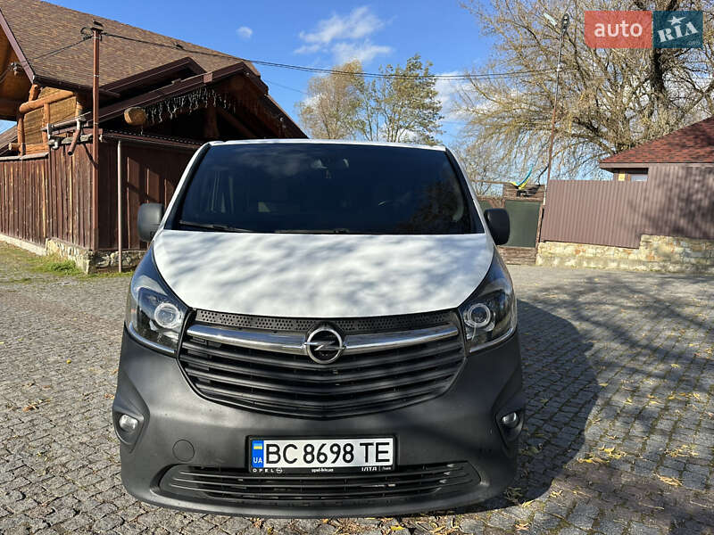 Минивэн Opel Vivaro 2016 в Львове фото 7 Минивэн Opel Vivaro 2016 в Львове