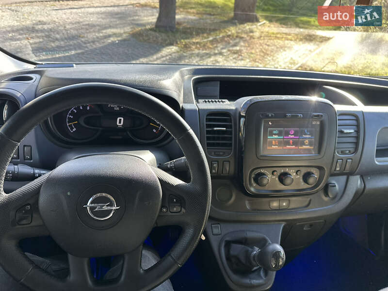 Минивэн Opel Vivaro 2016 в Львове фото 39 Минивэн Opel Vivaro 2016 в Львове