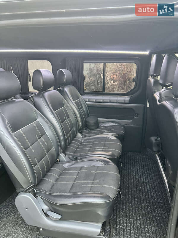 Минивэн Opel Vivaro 2017 в Киеве фото 9 Минивэн Opel Vivaro 2017 в Киеве