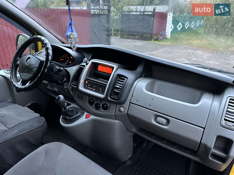 Грузовой фургон Opel Vivaro 2010 в Киеве фото 6 Грузовой фургон Opel Vivaro 2010 в Киеве