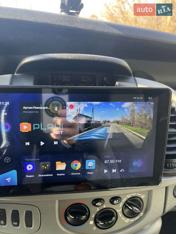 Минивэн Opel Vivaro 2004 в Буче фото 30 Минивэн Opel Vivaro 2004 в Буче