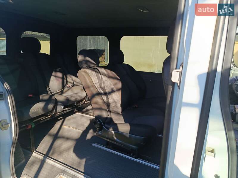 Минивэн Opel Vivaro 2001 в Яворове фото 3 Минивэн Opel Vivaro 2001 в Яворове