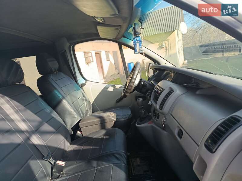 Минивэн Opel Vivaro 2001 в Яворове фото 7 Минивэн Opel Vivaro 2001 в Яворове