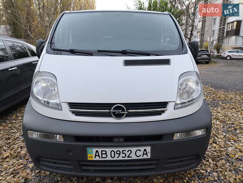Минивэн Opel Vivaro 2006 в Виннице