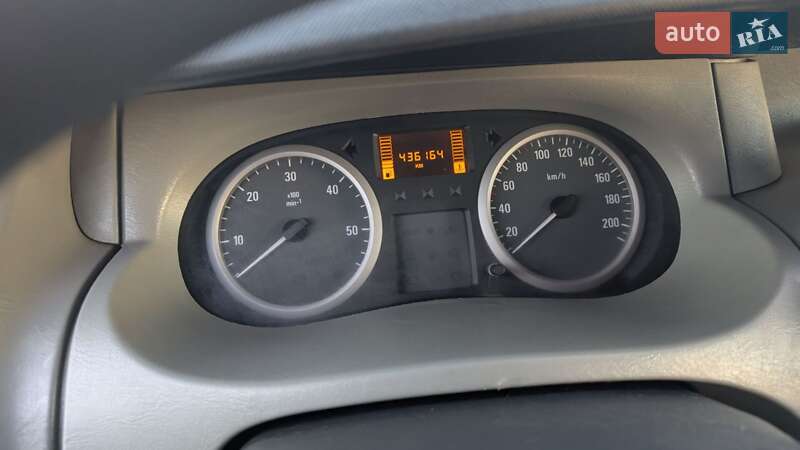 Мінівен Opel Vivaro 2007 в Львові