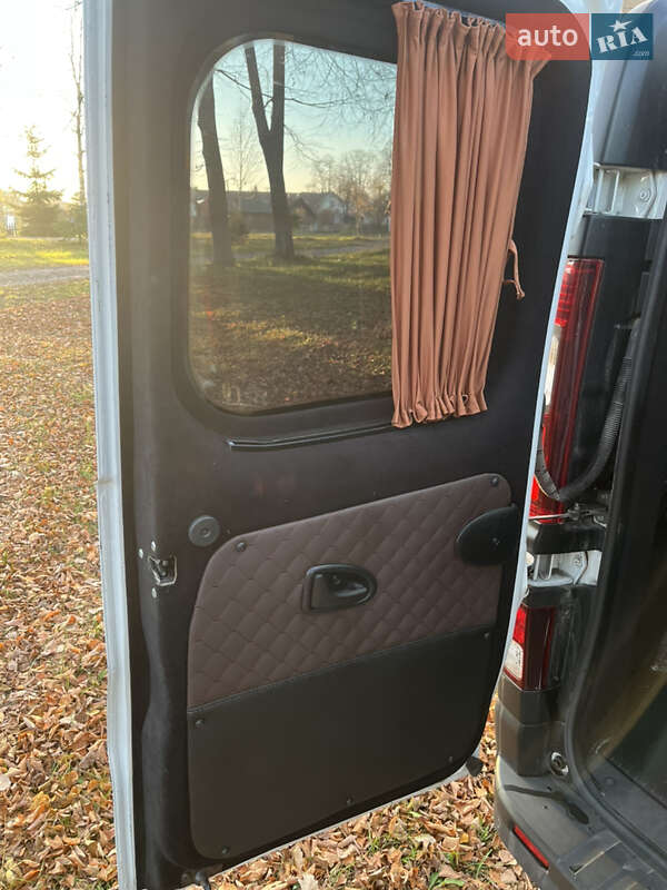 Минивэн Opel Vivaro 2019 в Коломые