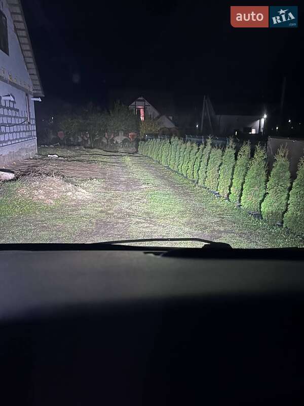 Минивэн Opel Vivaro 2004 в Ровно фото 9 Минивэн Opel Vivaro 2004 в Ровно