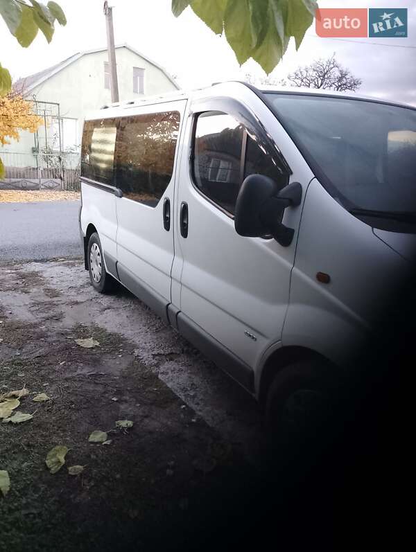 Минивэн Opel Vivaro 2005 в Марганце фото 5 Минивэн Opel Vivaro 2005 в Марганце