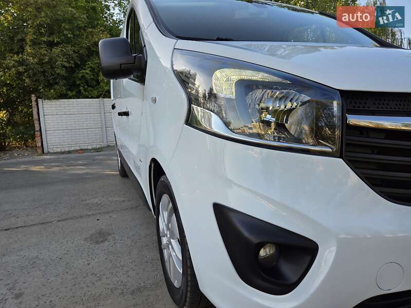 Грузовой фургон Opel Vivaro 2017 в Харькове фото 22 Грузовой фургон Opel Vivaro 2017 в Харькове