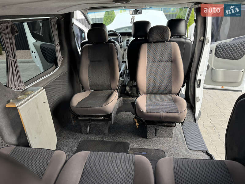 Минивэн Opel Vivaro 2003 в Одессе