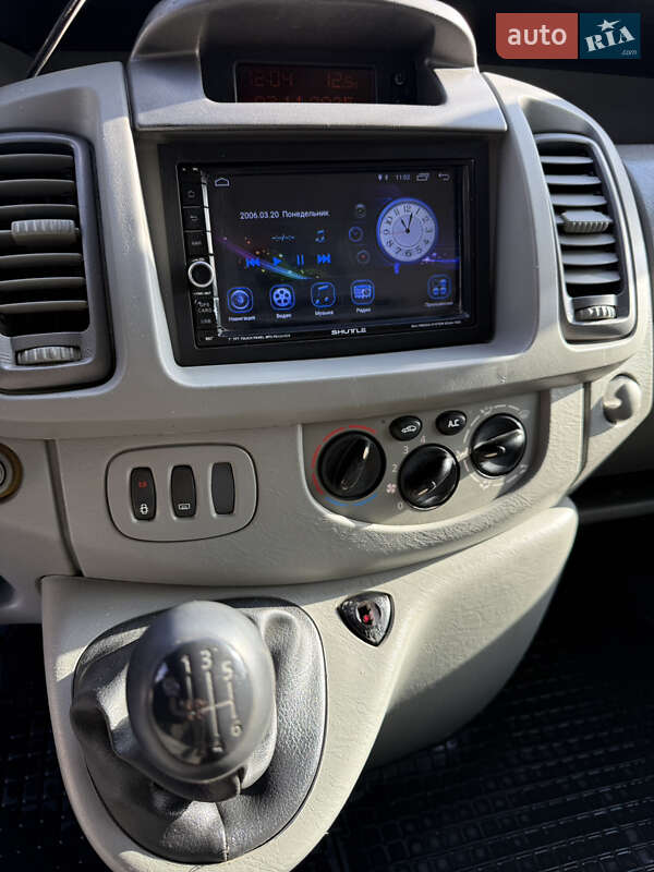 Минивэн Opel Vivaro 2007 в Кременце