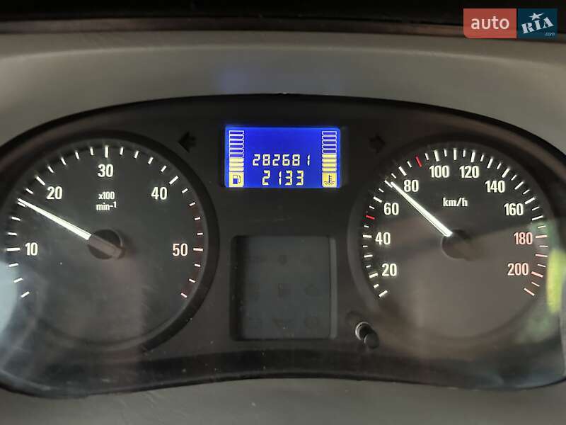 Минивэн Opel Vivaro 2008 в Киеве фото 13 Минивэн Opel Vivaro 2008 в Киеве