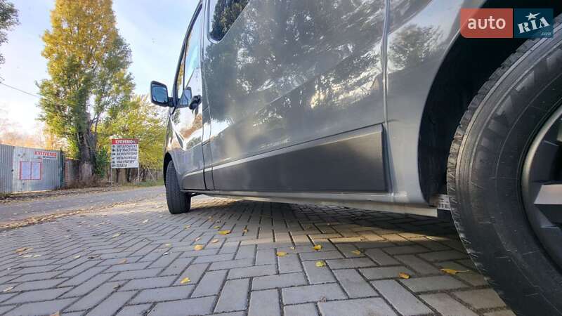 Минивэн Opel Vivaro 2016 в Киеве фото 12 Минивэн Opel Vivaro 2016 в Киеве