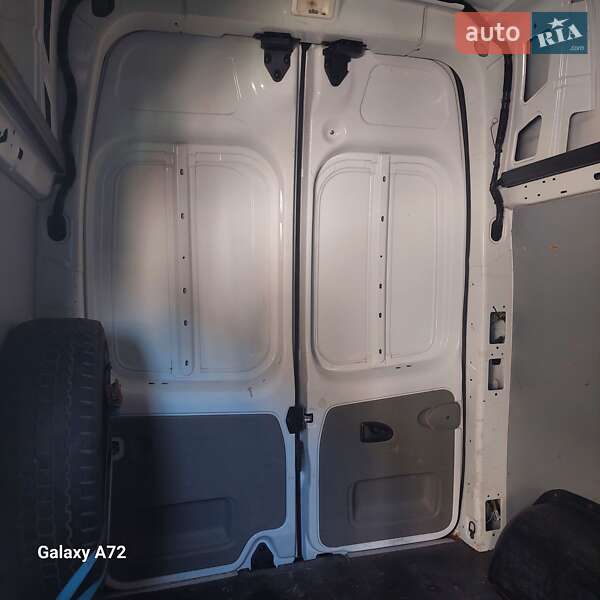 Вантажний фургон Opel Vivaro 2012 в Захарівці