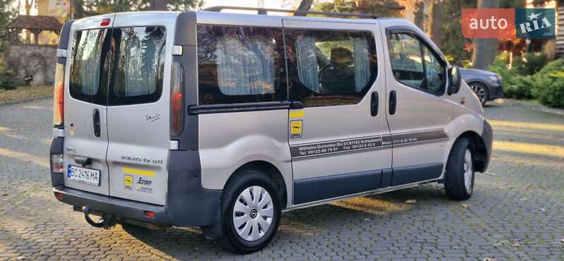Минивэн Opel Vivaro 2003 в Львове