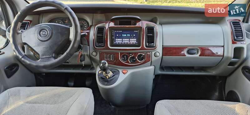 Минивэн Opel Vivaro 2003 в Львове