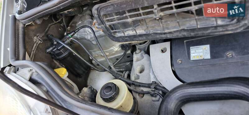 Минивэн Opel Vivaro 2003 в Львове