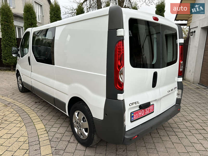 Минивэн Opel Vivaro 2011 в Дубно фото 5 Минивэн Opel Vivaro 2011 в Дубно