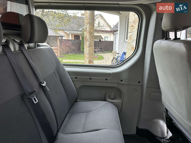 Минивэн Opel Vivaro 2011 в Дубно фото 77 Минивэн Opel Vivaro 2011 в Дубно