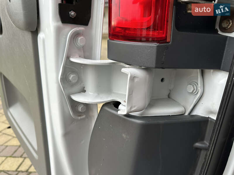 Минивэн Opel Vivaro 2011 в Дубно фото 85 Минивэн Opel Vivaro 2011 в Дубно