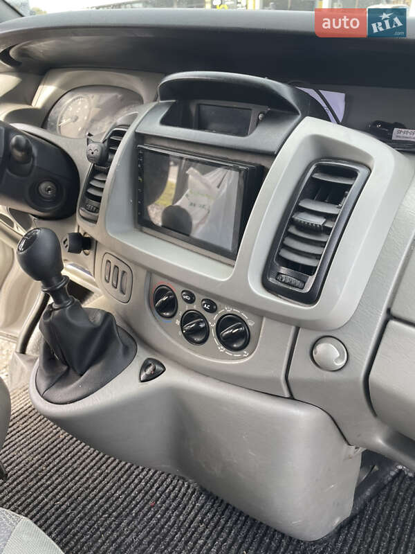 Минивэн Opel Vivaro 2005 в Львове фото 14 Минивэн Opel Vivaro 2005 в Львове