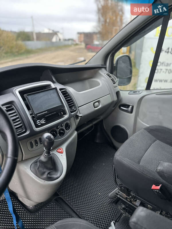 Мінівен Opel Vivaro 2010 в Самборі фото 10 Мінівен Opel Vivaro 2010 в Самборі