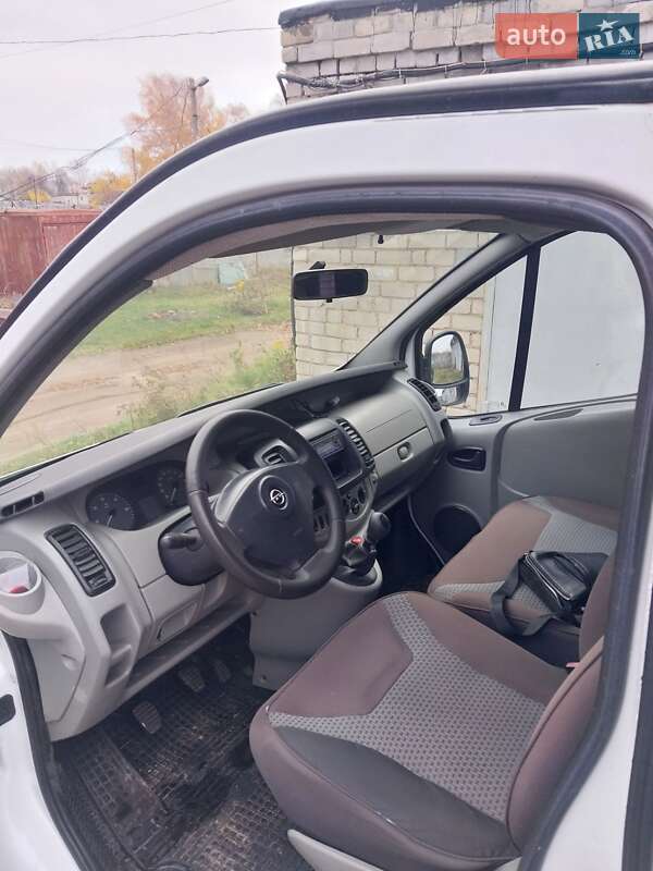 Минивэн Opel Vivaro 2008 в Чернигове фото 2 Минивэн Opel Vivaro 2008 в Чернигове