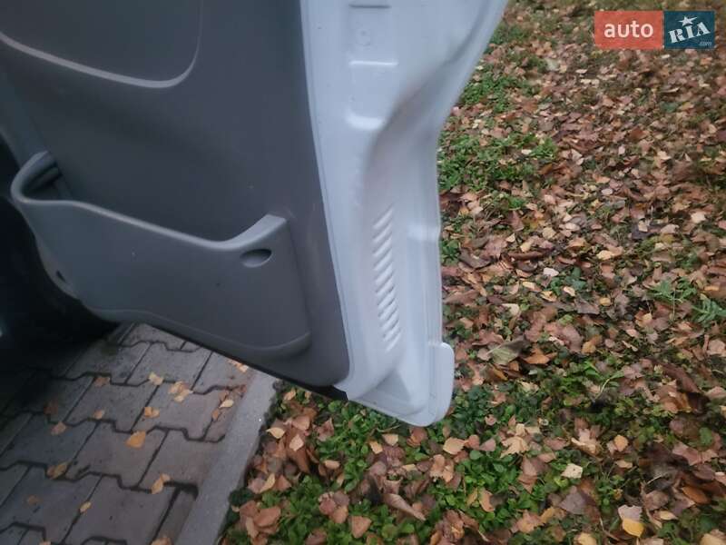 Минивэн Opel Vivaro 2012 в Хмельницком