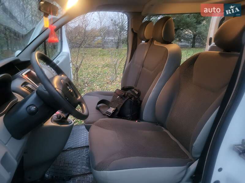 Минивэн Opel Vivaro 2012 в Хмельницком