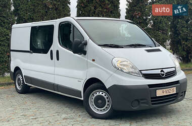 Минивэн Opel Vivaro 2012 в Дубно