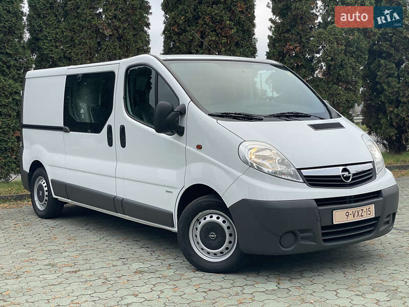 Минивэн Opel Vivaro 2012 в Дубно фото Минивэн Opel Vivaro 2012 в Дубно
